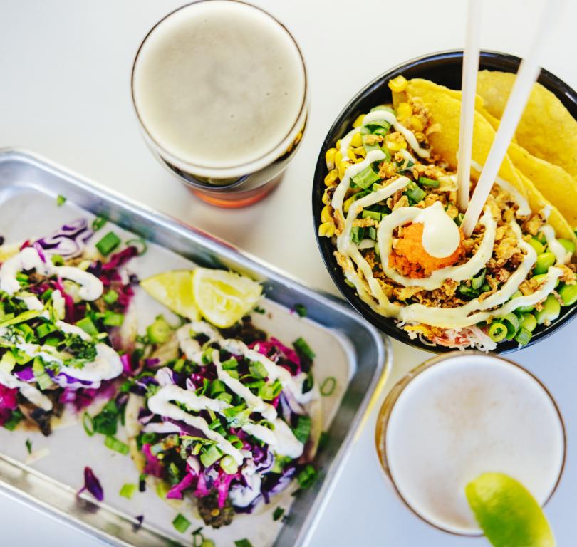 Poke Bowl, tacos and beer