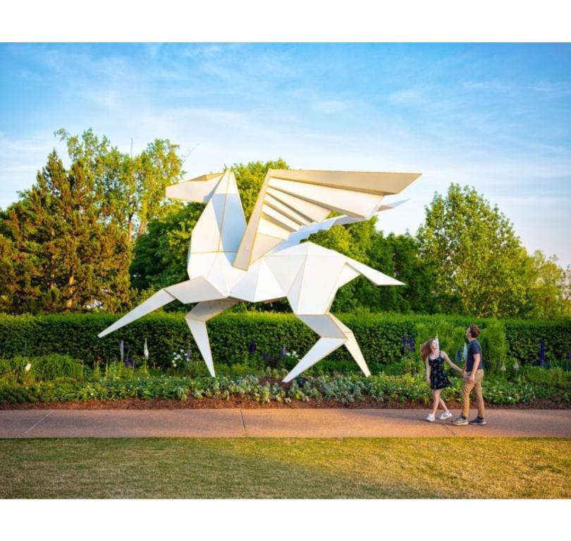 Hero’s Horse by Kevin Box Studio