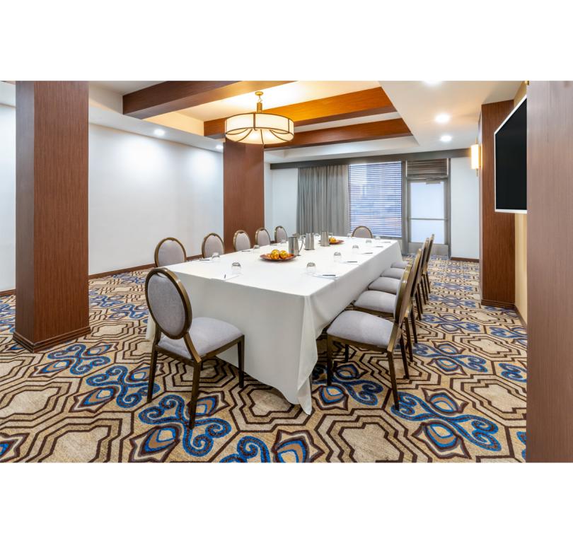 Hotel Andaluz 7 - Photo by Will Adams