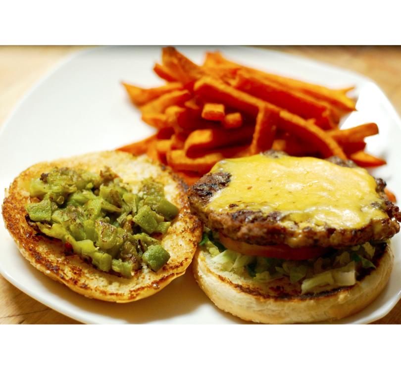 Green Chile Cheeseburger