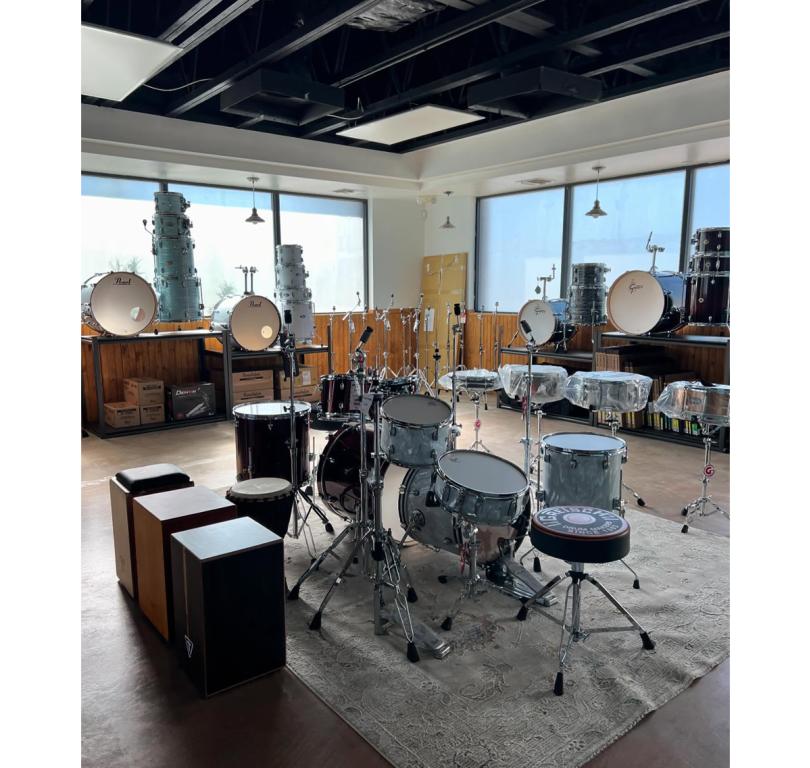 Sandia Music and Sound Store 2