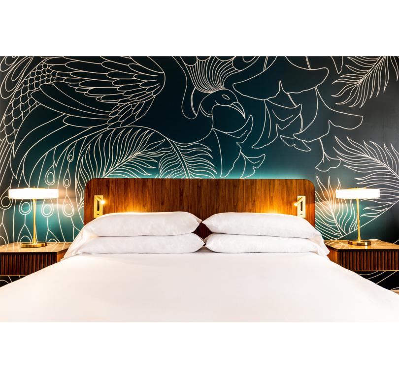 The Clyde Hotel Guestroom