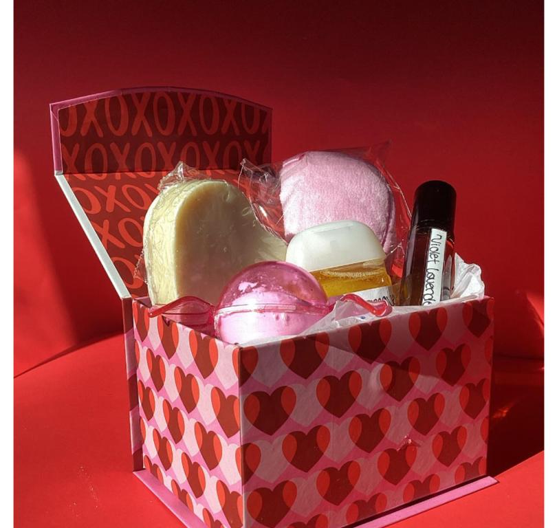 Valentine's Day Gift Set