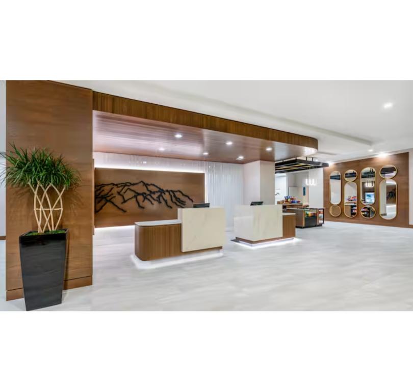 2025 Reception Desk