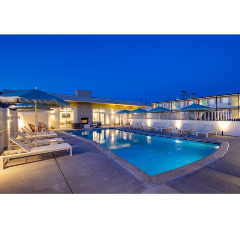 pool