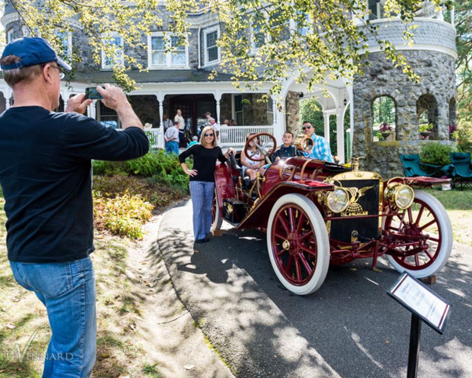 Auburn Heights Invitational: Classic Car Show & Garden Party