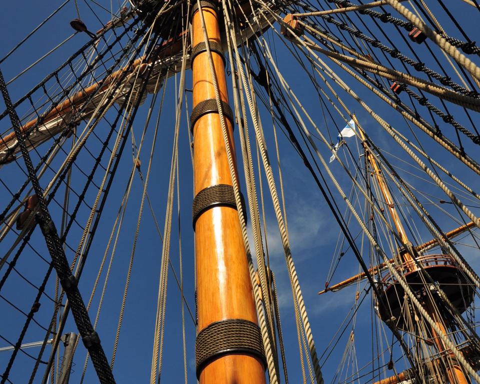 Kalmar Nyckel mast