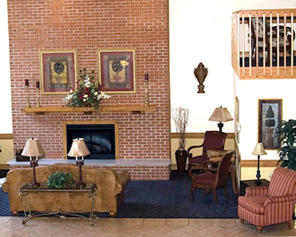 Best Western Plus Newark and Christiana Inn