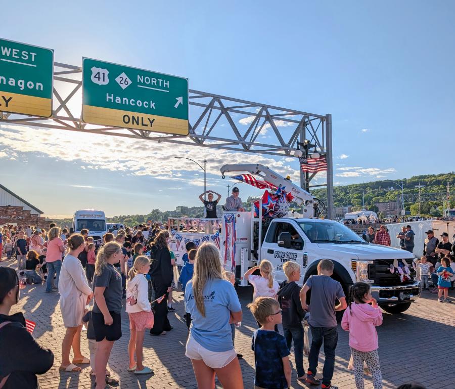 Bridgefest Parade