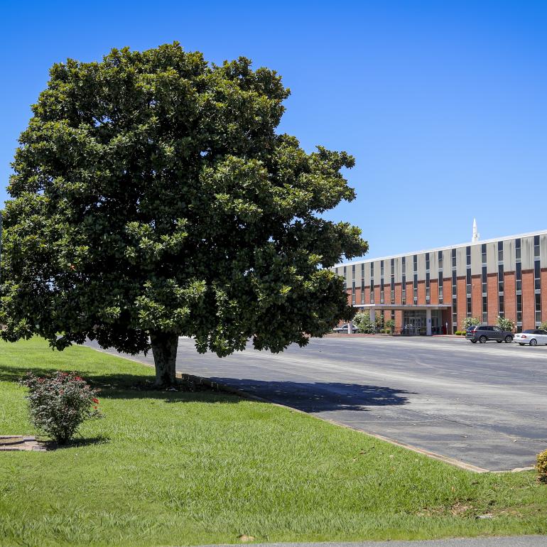 Lakeland Community Hospital