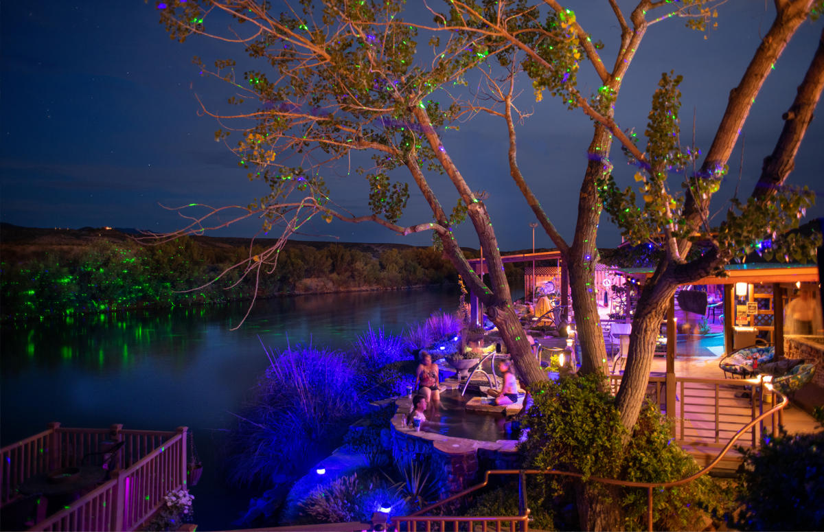 Riverbend Hot Springs at night