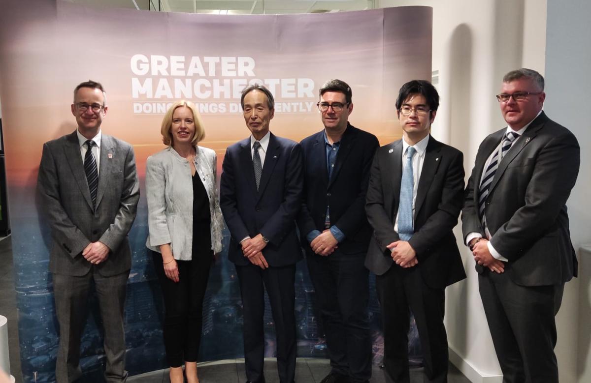 David Hilton, MIDAS, Me Jo Ahmed, Honorary Consul of Japan in Manchester  Masatsugu Minaka, Chairman of Daikin Europe  Andy Burnham Hiroyasu Ishikawa, MD of Daikin Europe  Sean Owen, Head of Low Carbon at GMCA