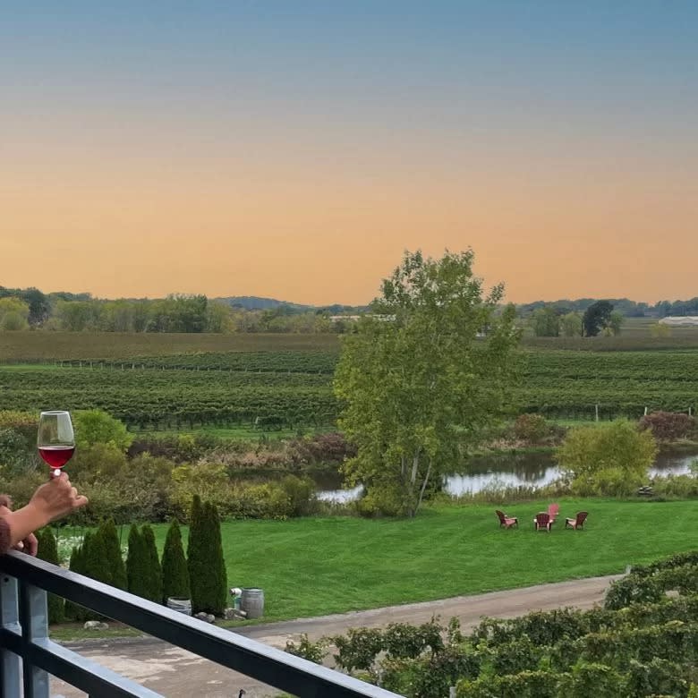 Flat Rock Cellars Kait