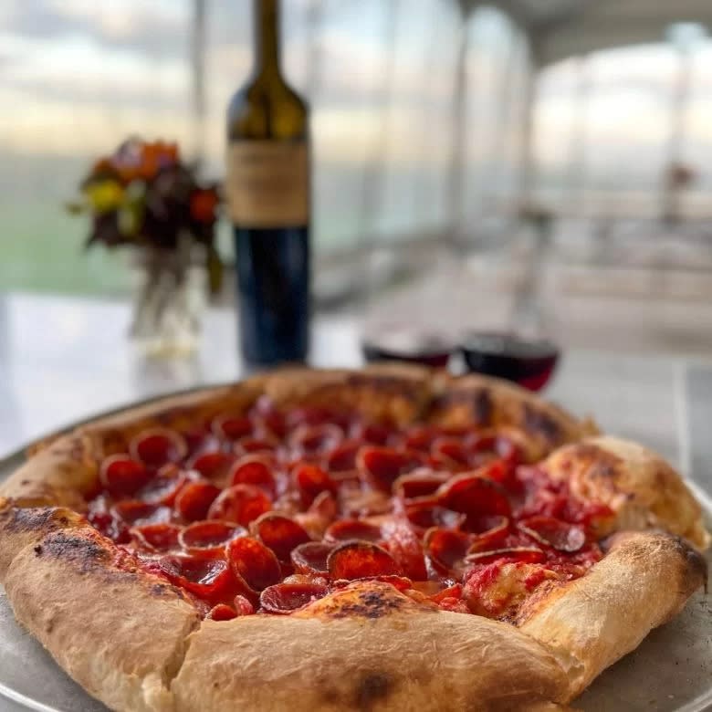 Ravine Pizza