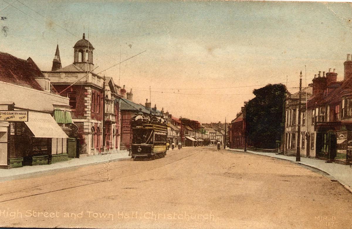 Christchurch’s first electric trams passing along High Street in 1905.