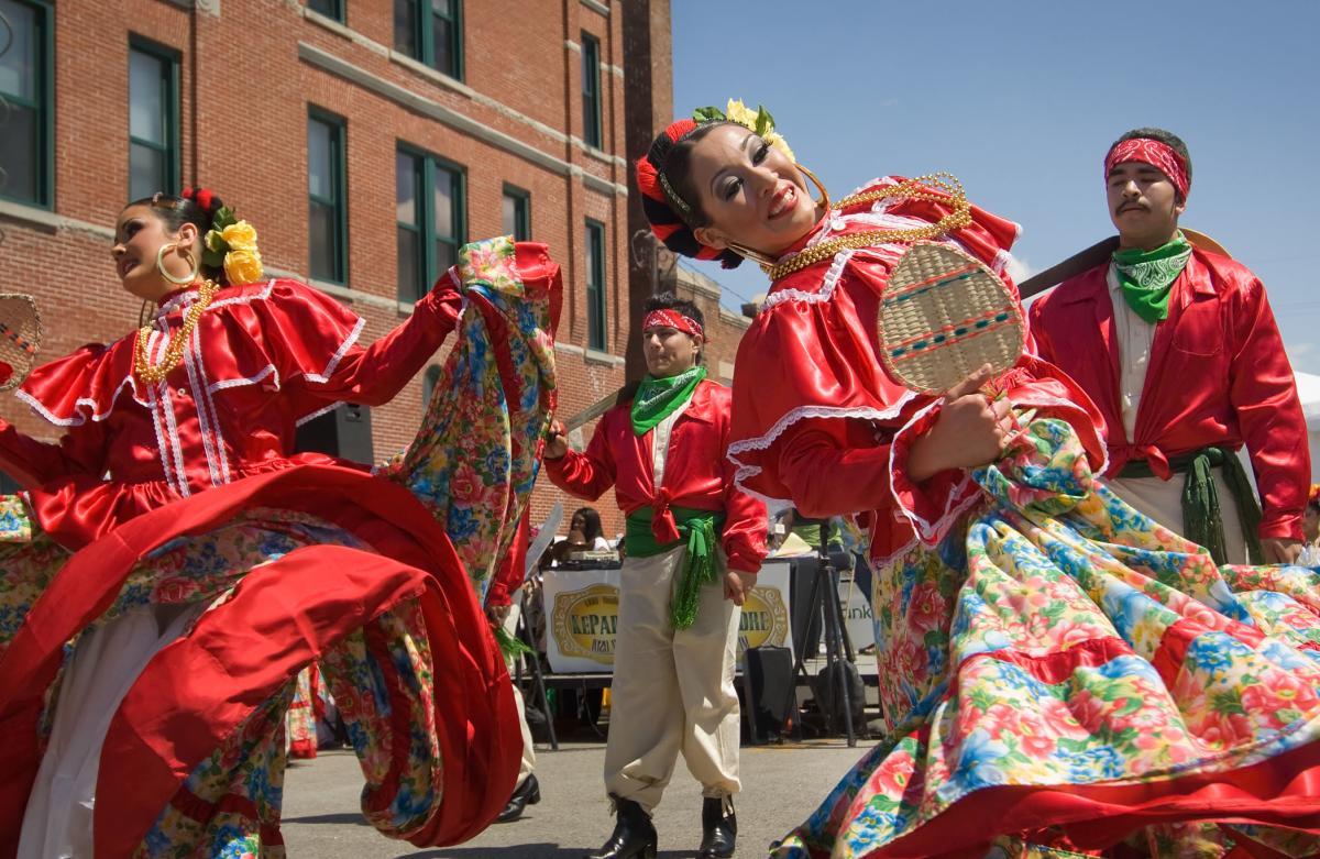 Cinco de Mayo Omaha Attracts Visitors with Delicious Food and Lively