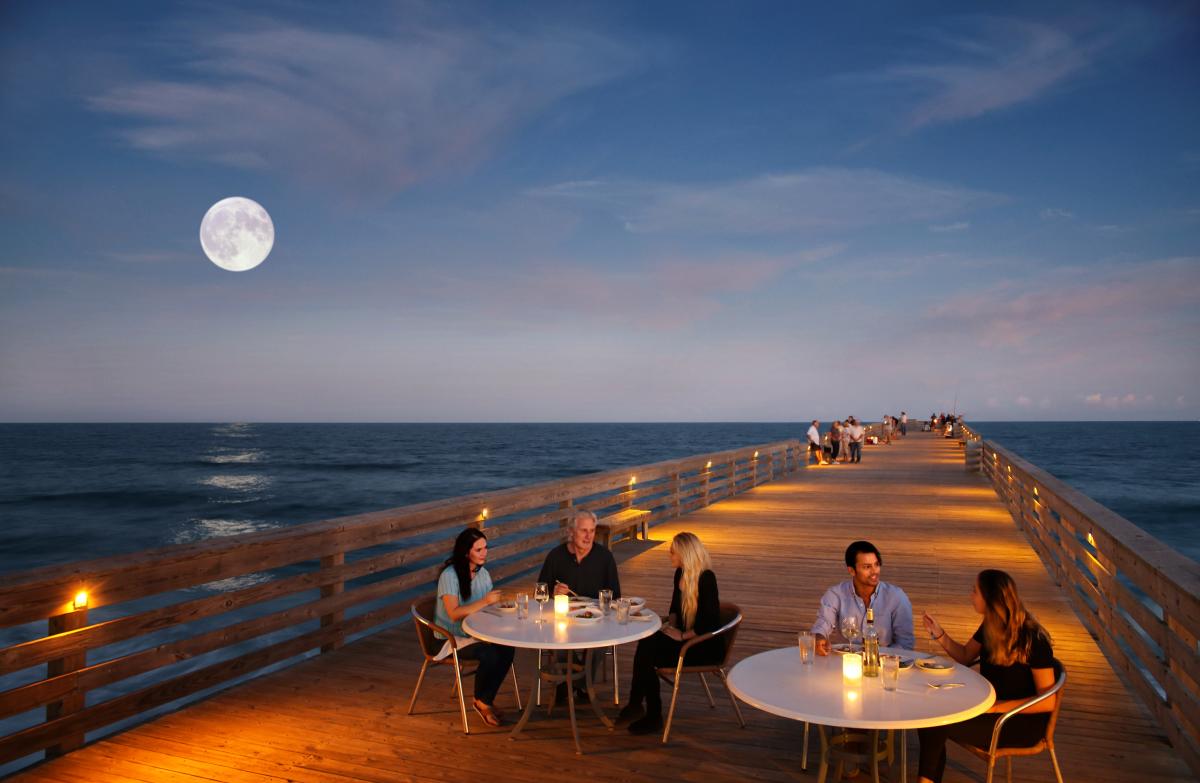 Oceanic Restaurant on Crystal Pier with moon in background