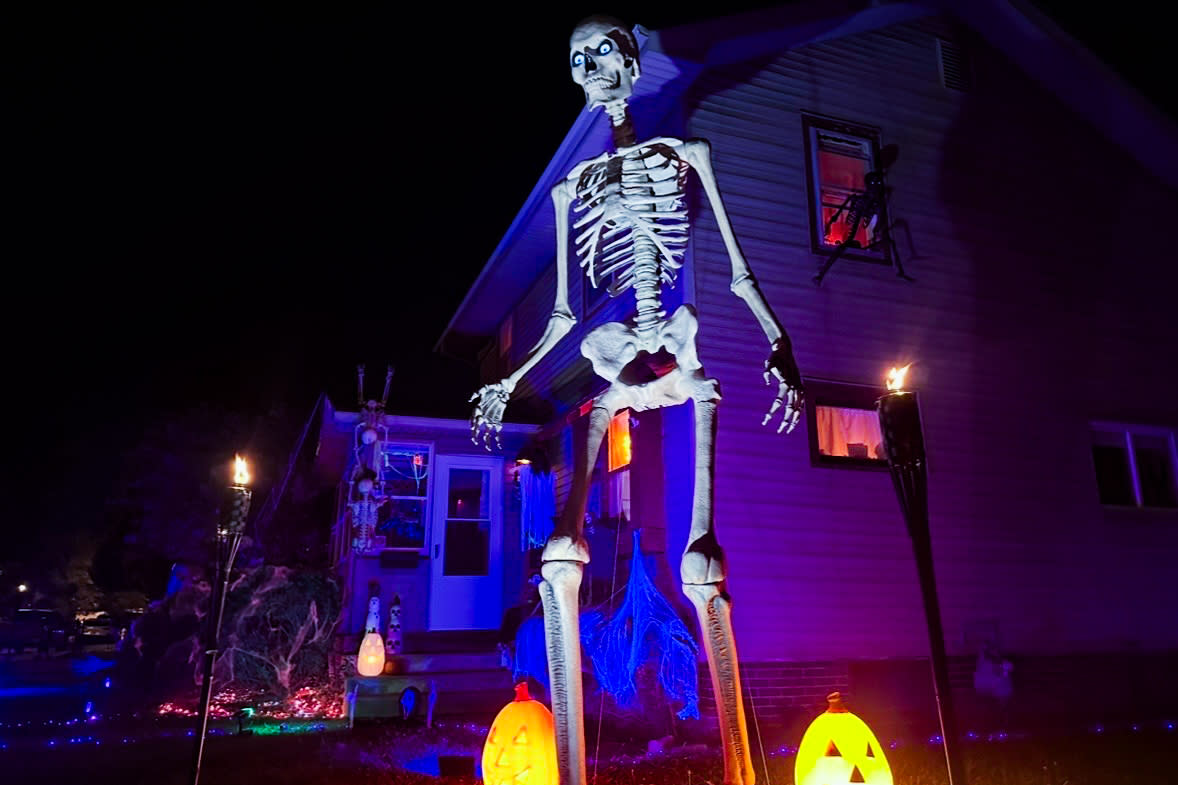 Halloween Lights Display at 912 W Packard Ave, Fort Wayne. Halloween Lights Display at 912 W Packard Ave, Fort Wayne.