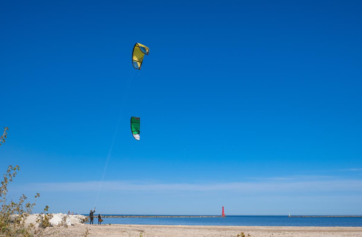 Pere Marquette Pier with kite boarders