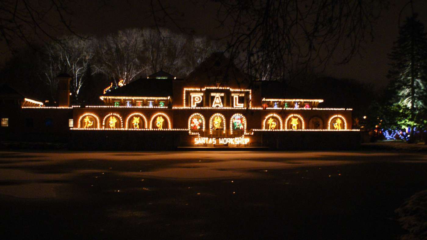Holiday lights