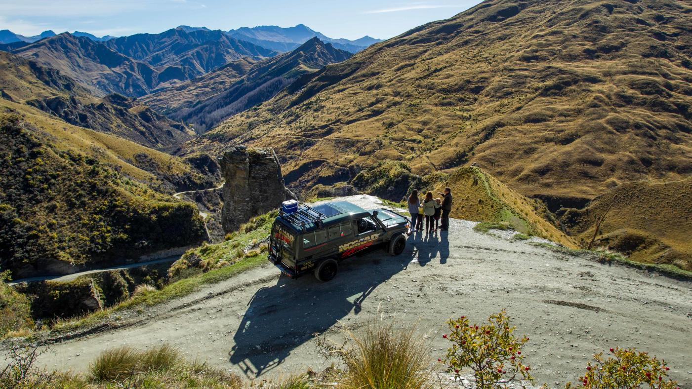 Queenstown, Skippers Canyon, 4WD, Lighthouse Rock