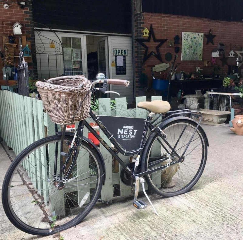 Robins Nest Emporium Oakley Road