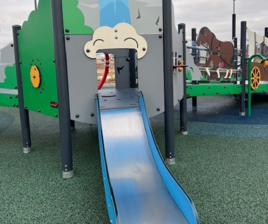 kids space slide