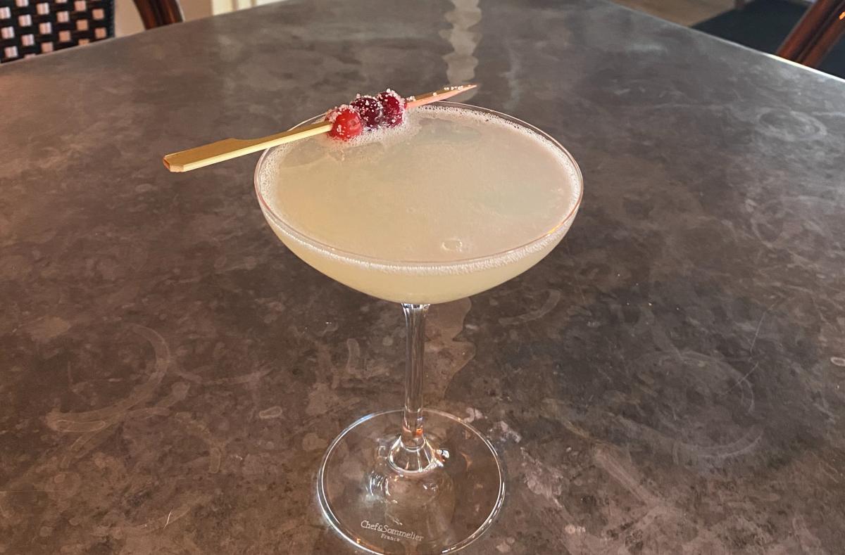 White Cosmo Pasta Beach