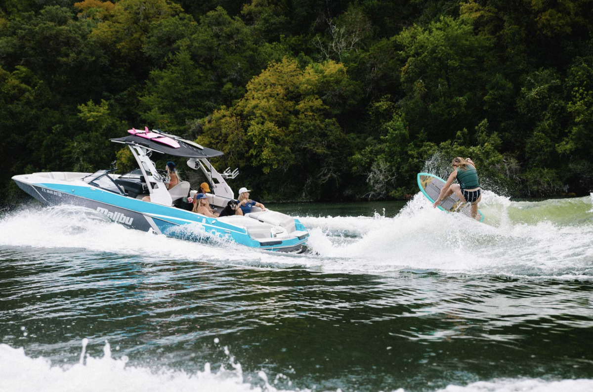 Lake Daze Boat Rentals