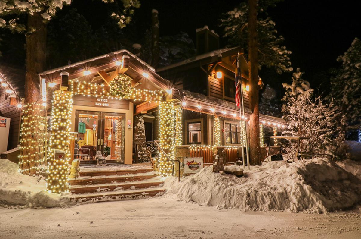Experience the Holidays in Estes Park
