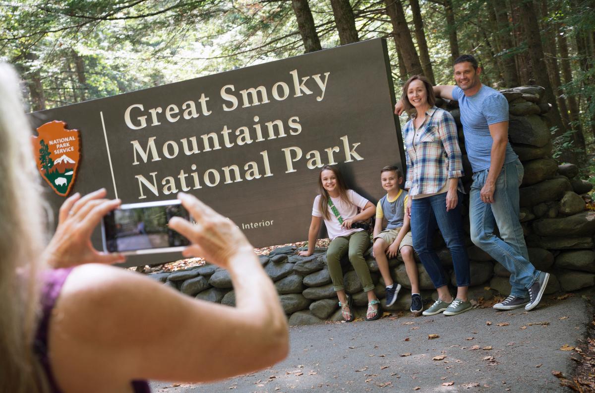 Great Smoky Mountains Park Sign