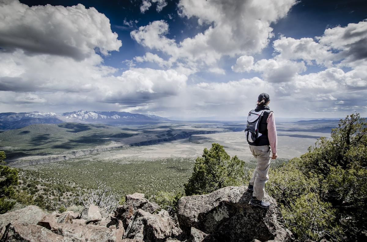 Rasa Lila O'Donnell looking out at the Rio Grande del Norte National Monument