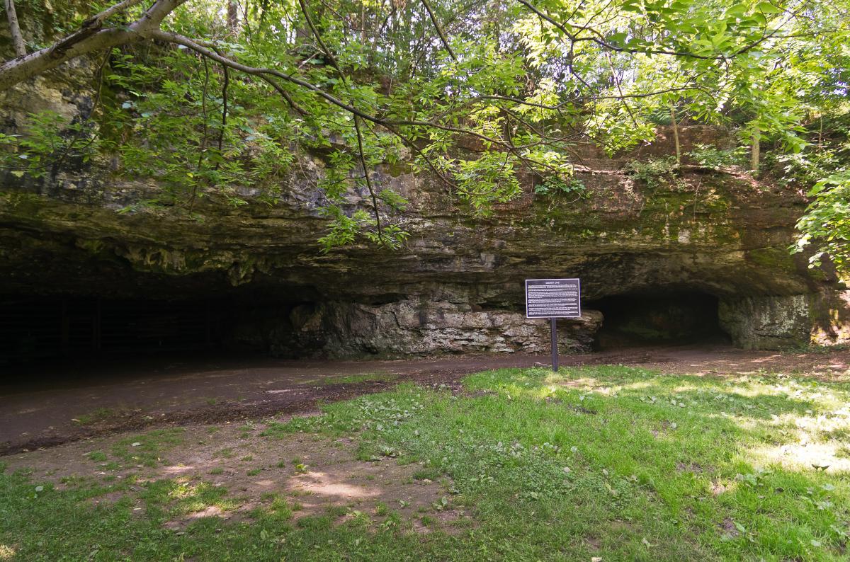 Giboney Cave Doling Park
