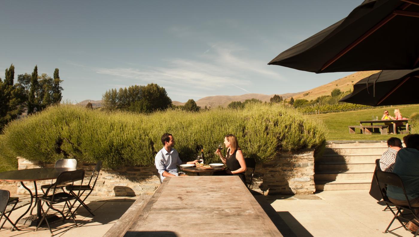 Amisfield al fresco dining in summer