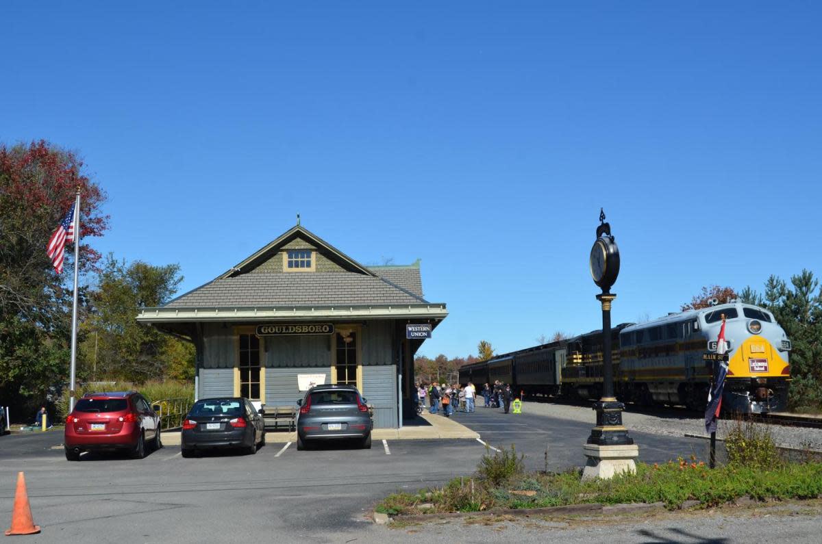 Steamtown Excursion -Gouldsboro: Craft Show