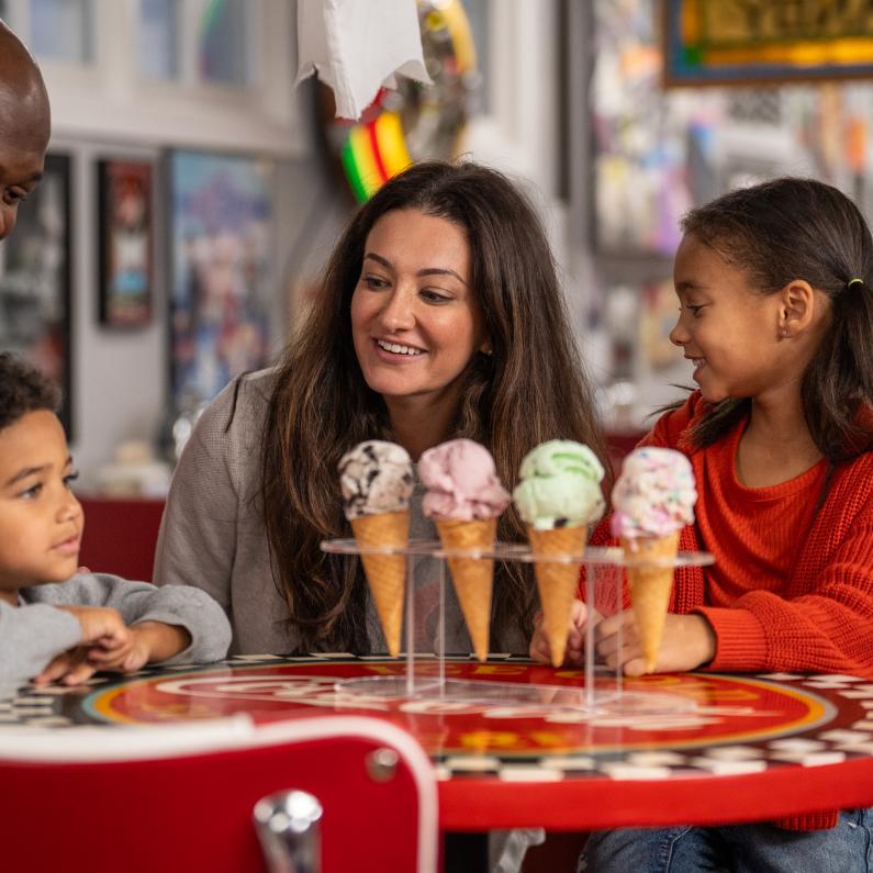 Hanna's Ice Cream-38