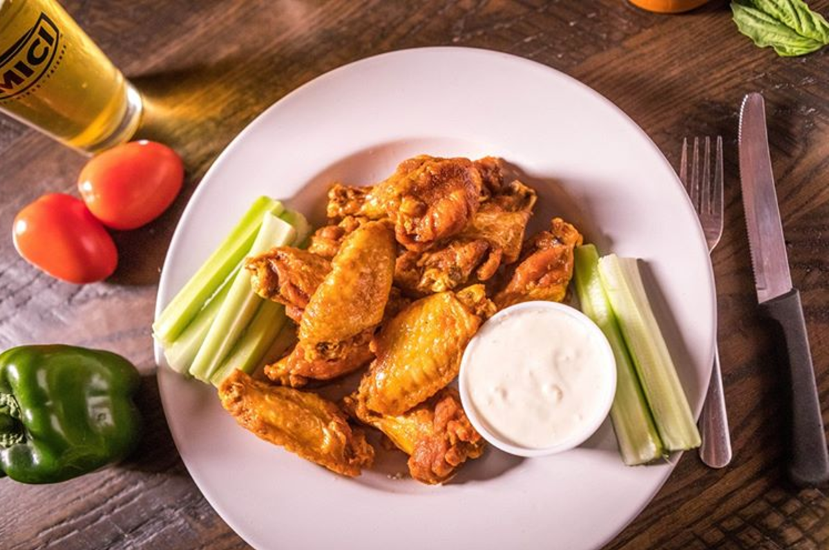 Amici Wings 2