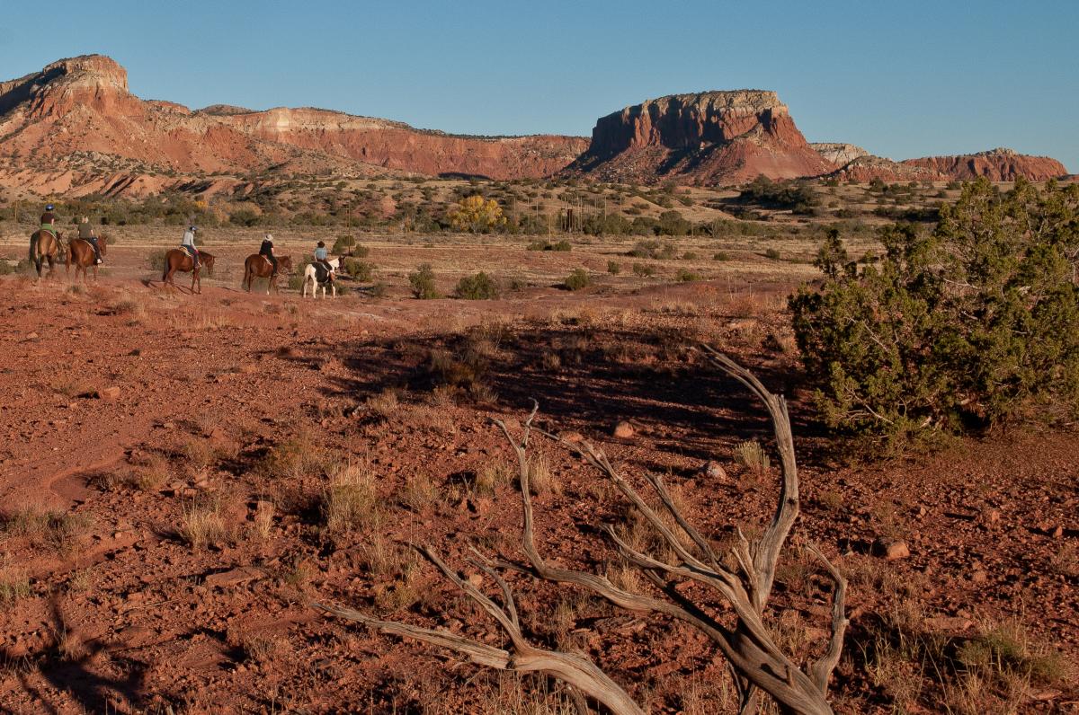 A Horseback Ride Through Ghost Ranch: The Georgia O’Keeffe Landscape Trail Ride, New Mexico Magazine