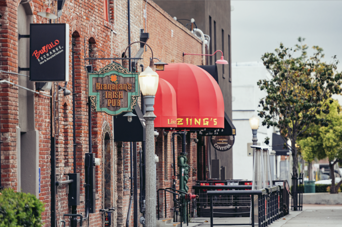 Downtown Fullerton Bars and Businesses