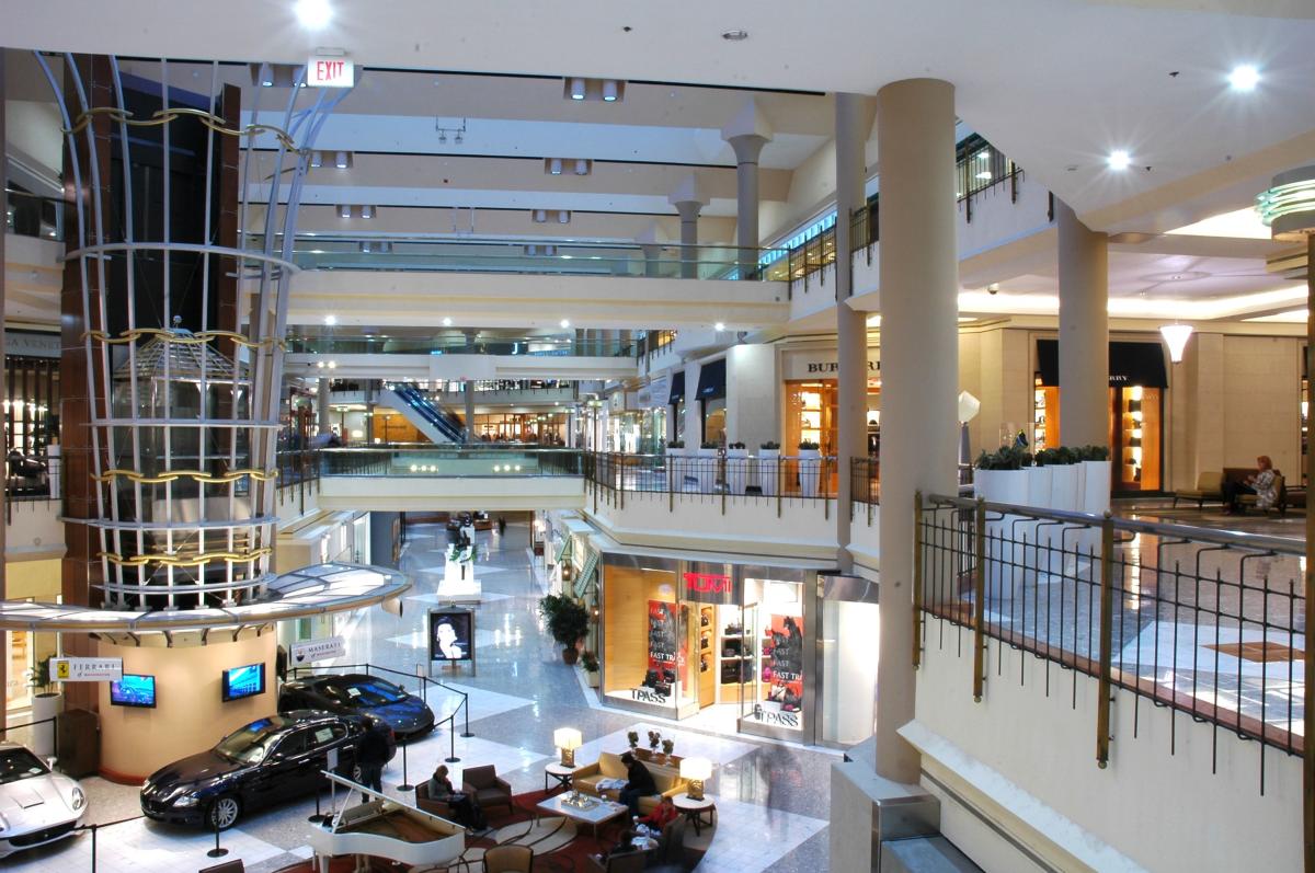 Tysons Galleria - Stores - Shopping - Luxury