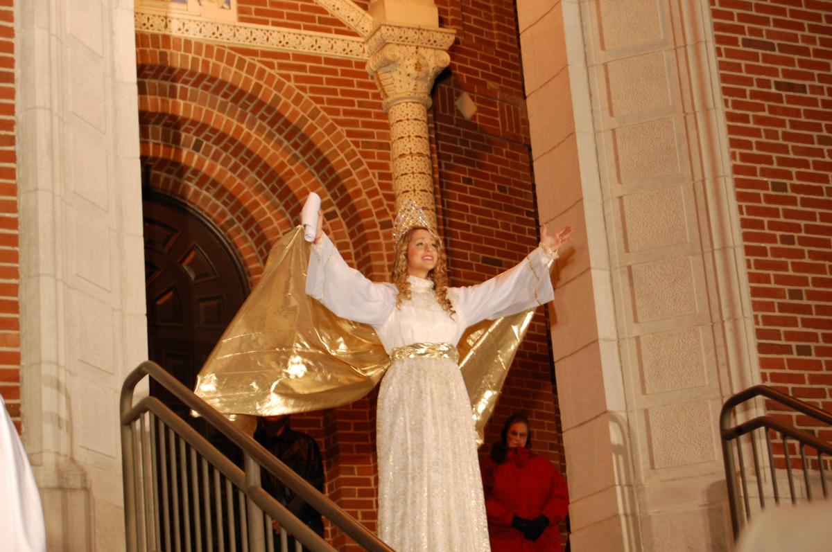 Ferdinand Christkindlmarkt angel