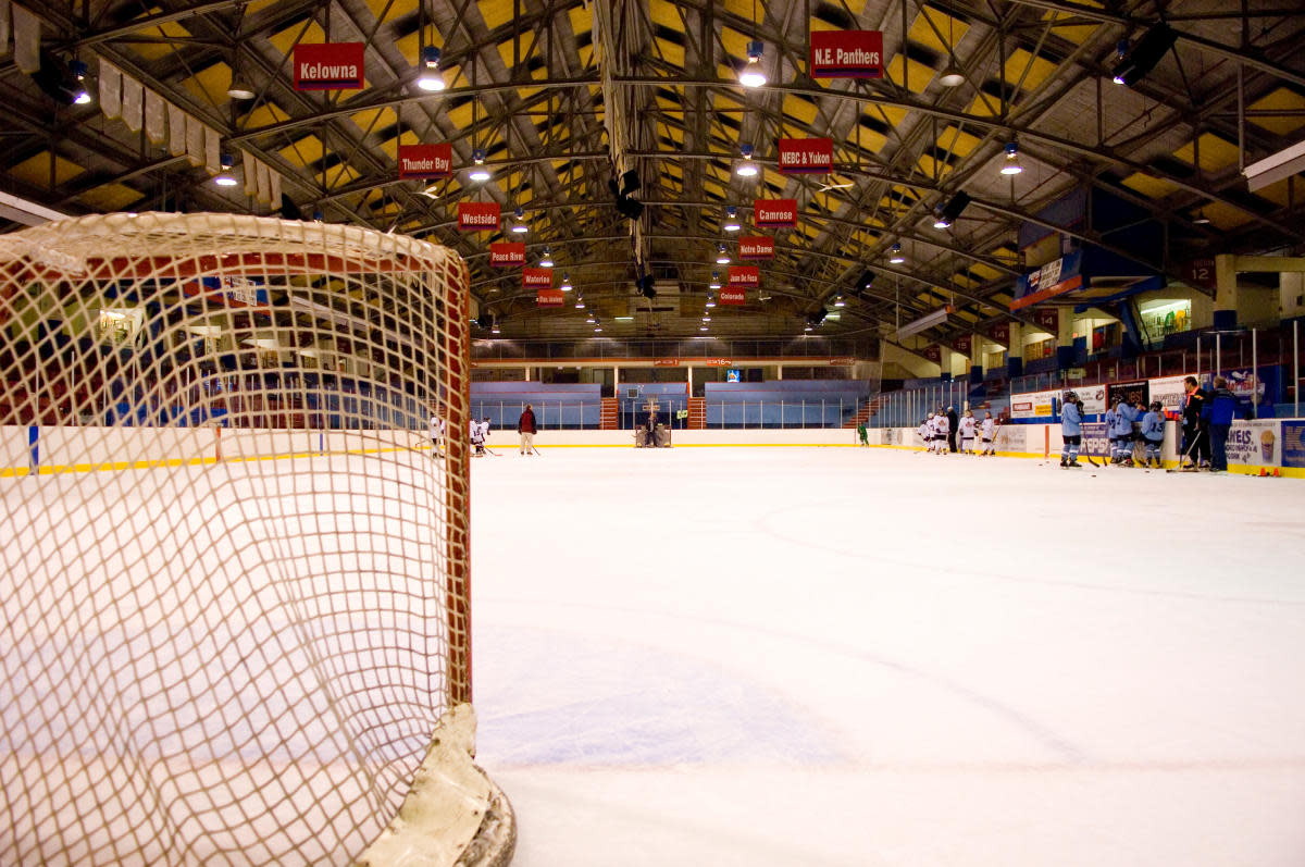 Memorial Arena