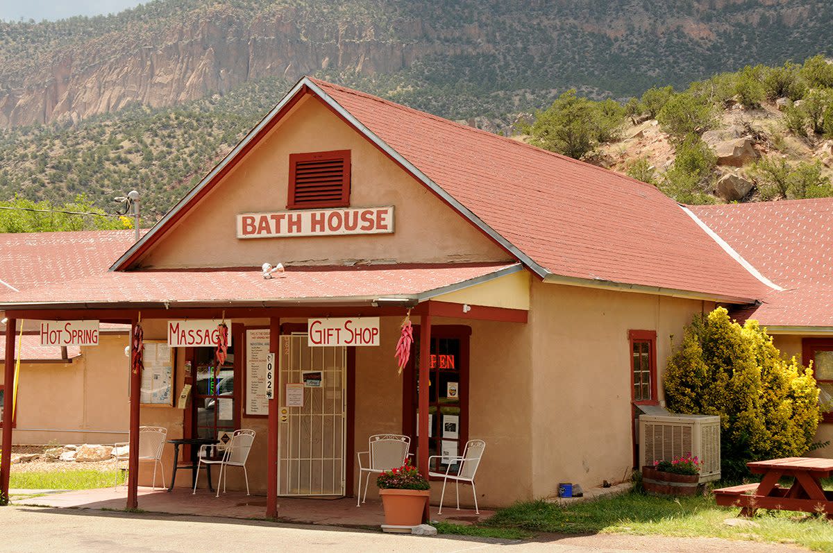 Jemez Springs Bathhouse