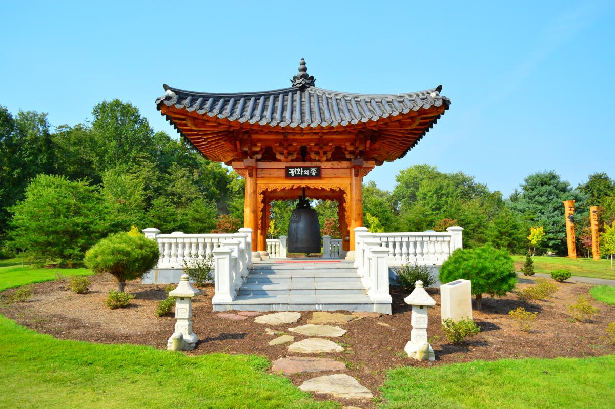 Korean Bell Garden at Meadowlark Botanical Gardens