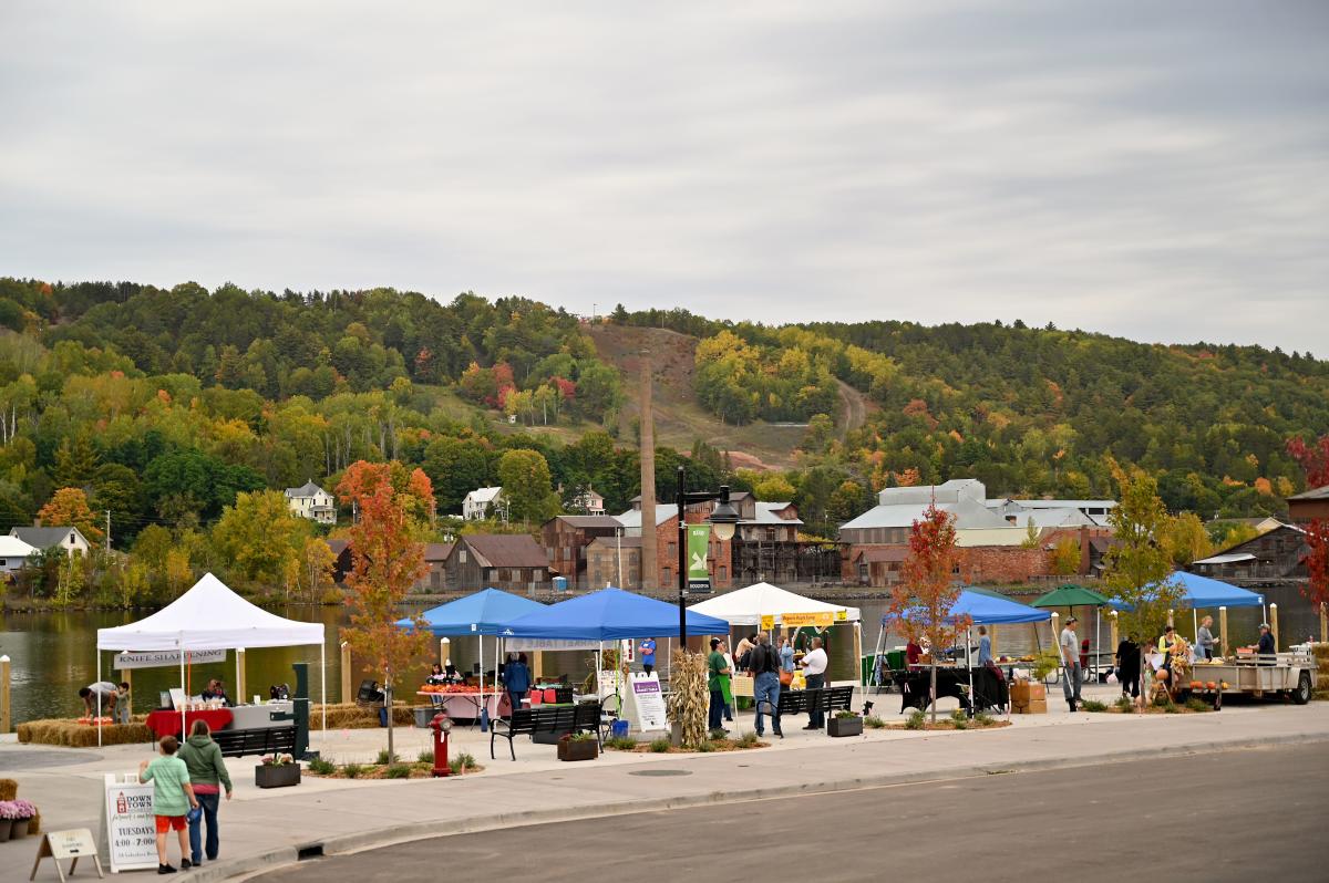 Houghton's Farmers Market along canal.