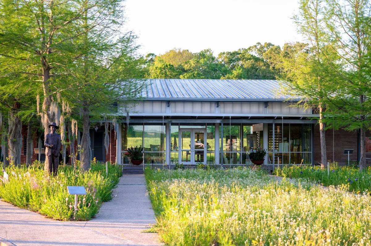 St. Landry Tourism Center