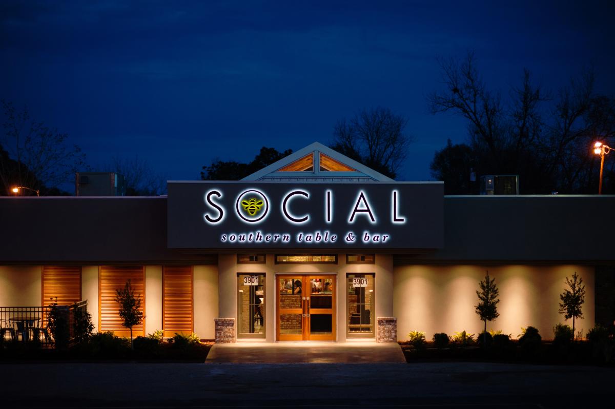 Social Southern Table and Bar