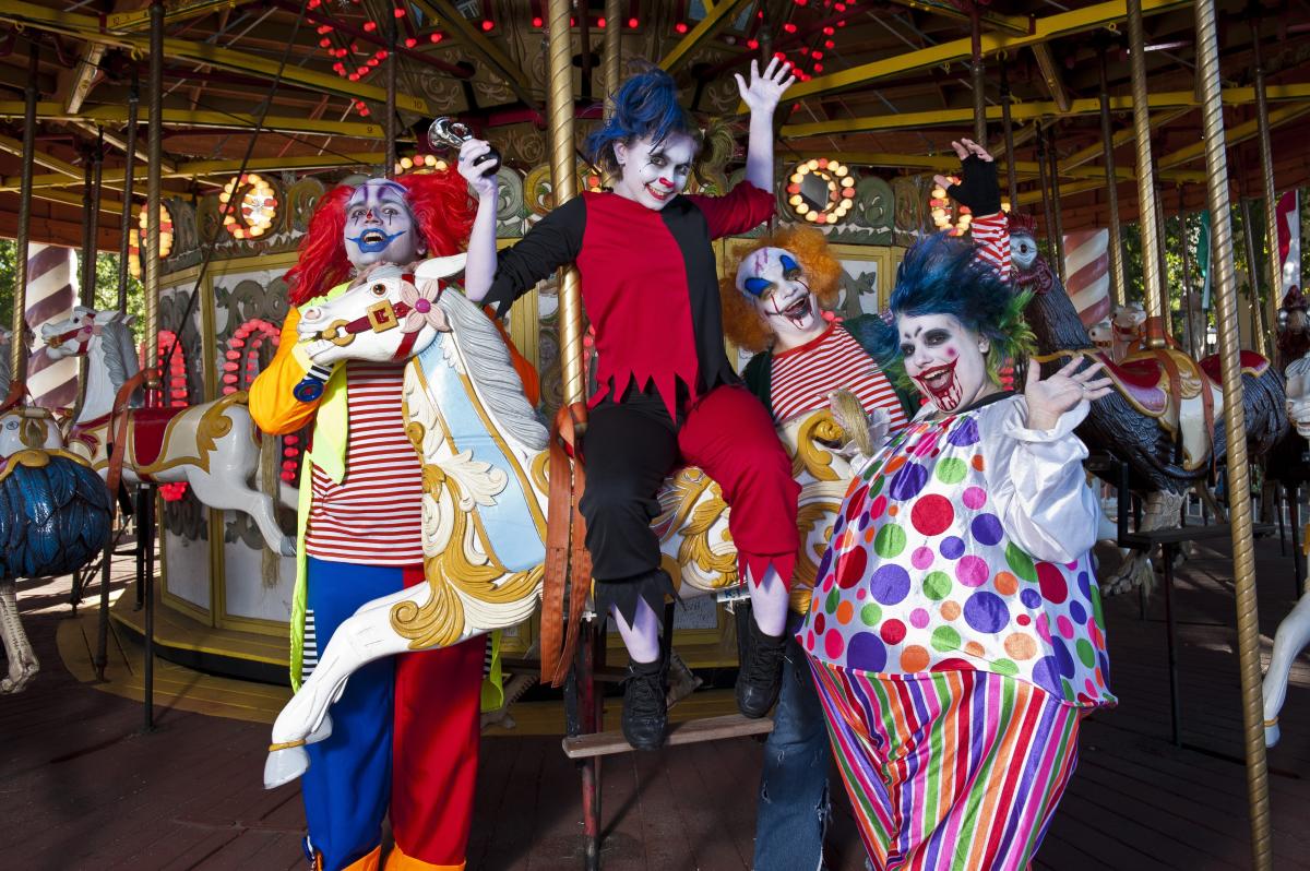Actors for Frontier City's FrightFest Event