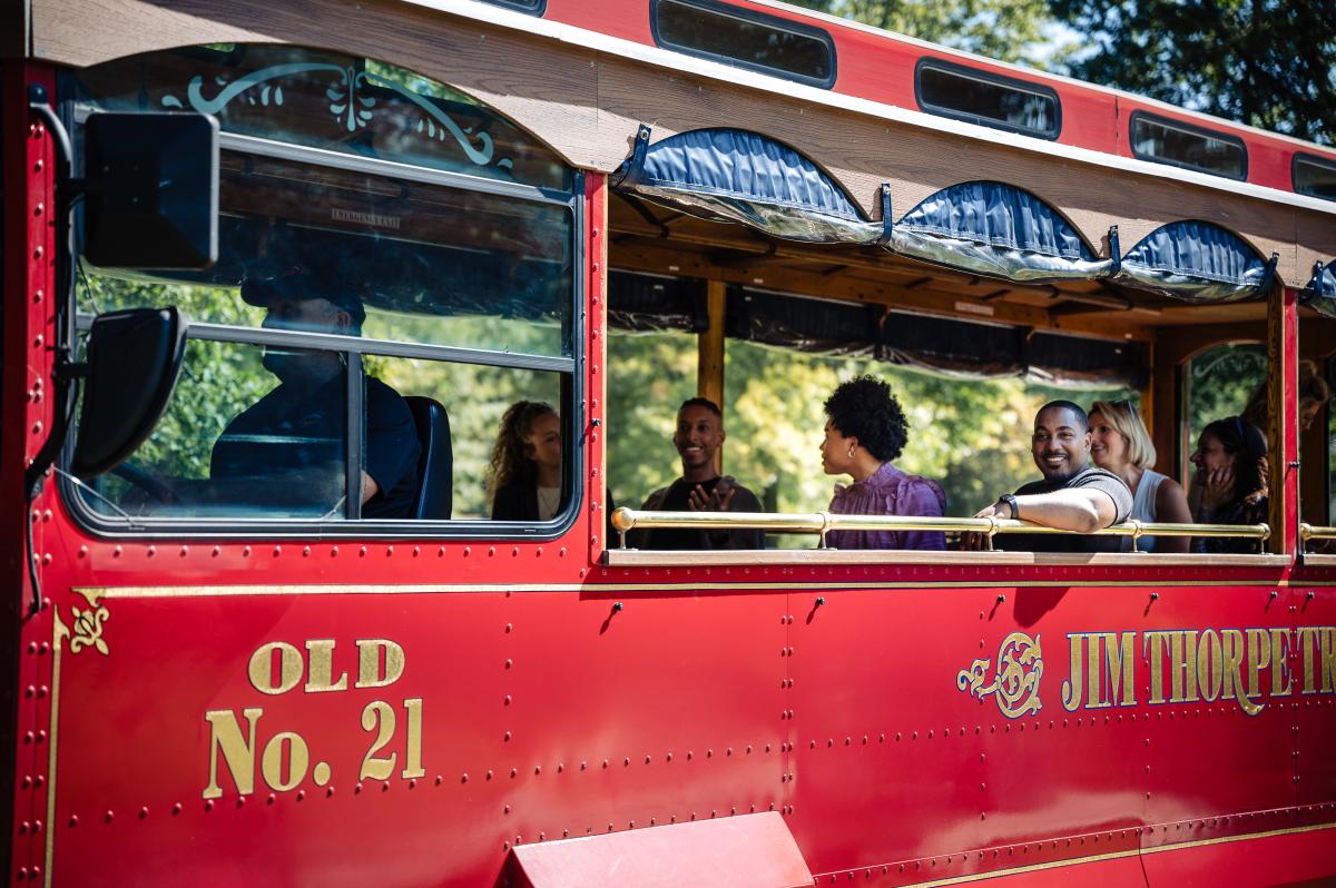 Jim Thorpe Tours | Historic Train & Trolley Experiences