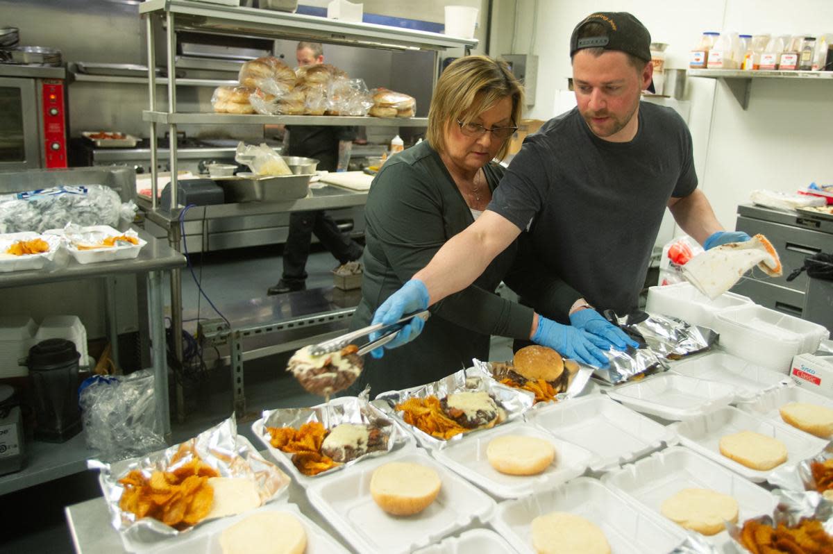 Byway lunches for first responders